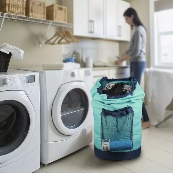 Laundry Backpack - Picture 3 of 4